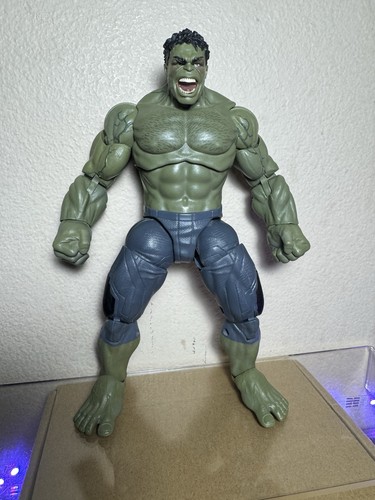 Marvel legends mcu hulk figure - legends,